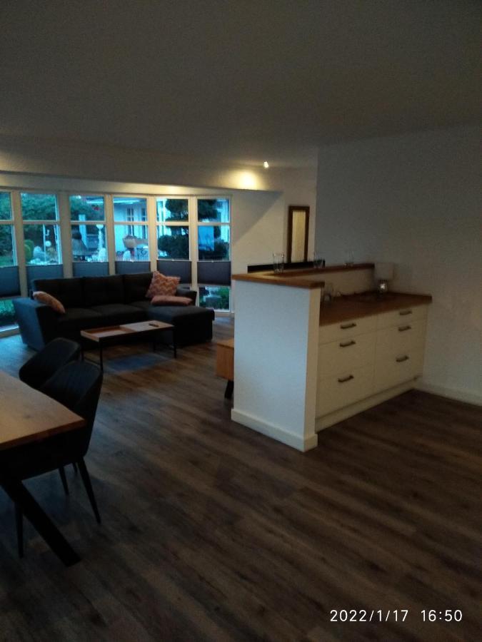 Ferienwohnung Christine Йевер Екстериор снимка